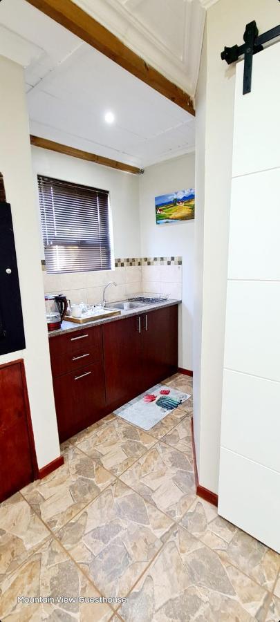 Mountain View Guesthouse Vanrhynsdorp Exterior photo